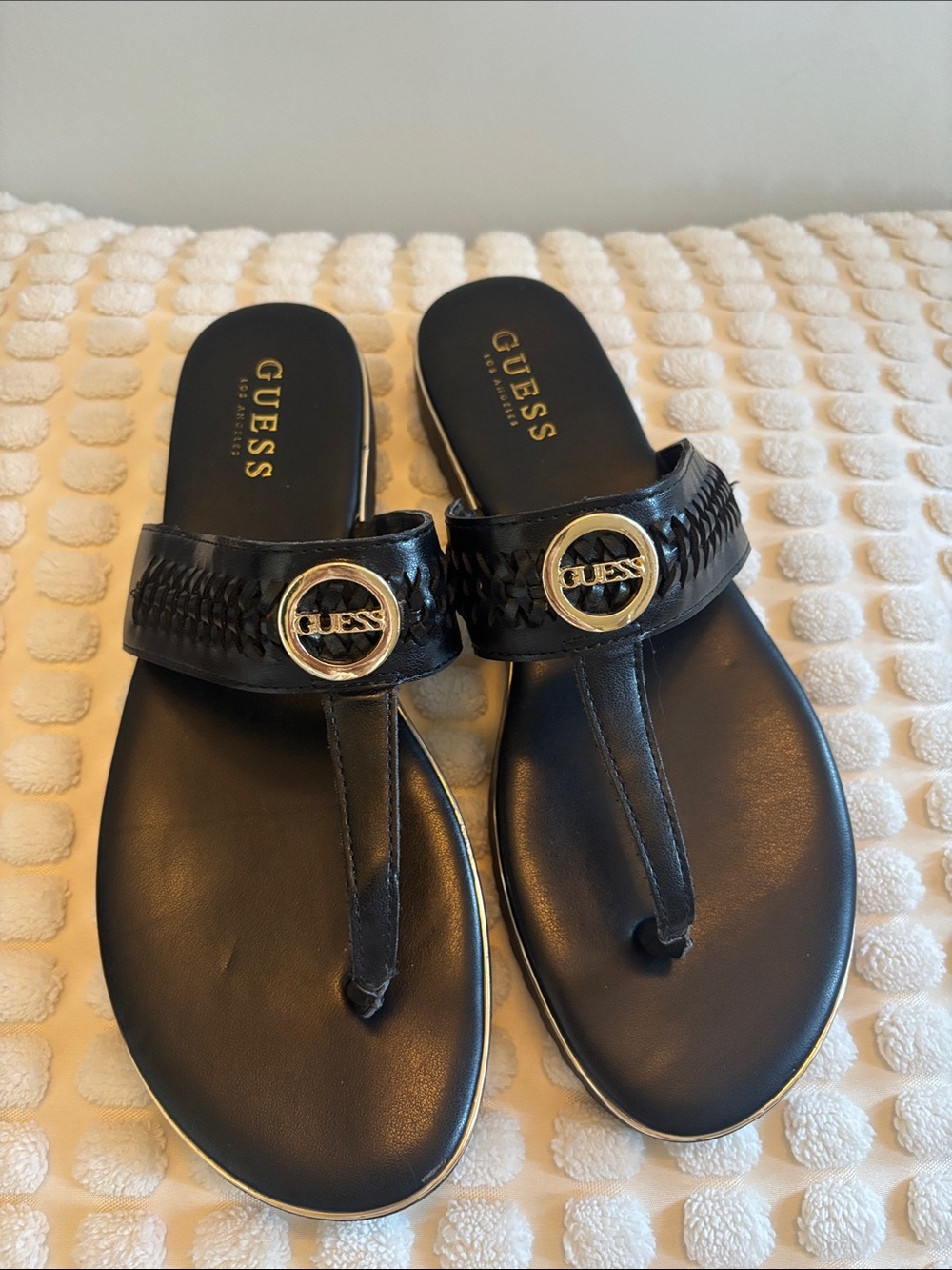 GUESS Black Thong Sandals with Gold Logo Circle